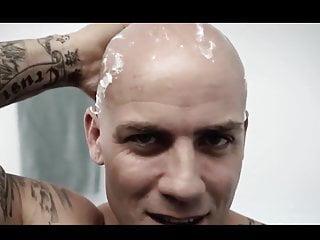 Perverser Vater bringt Tochter das ficken bei