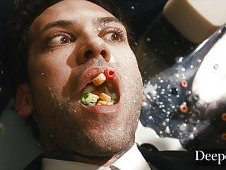 Blondine Jill Kassidy von der seite gefickt