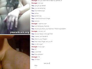 Heisse brasilianer fingert sich vor der Webcam