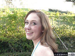 Laci und ihr dicker Arsch geben ihr debut und wird gefickt