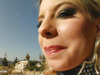 Hardcore spanking - Teen beim Hardcoresex mit bianca