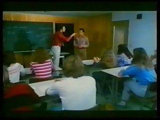 Sechzehn Sex in der schulbank