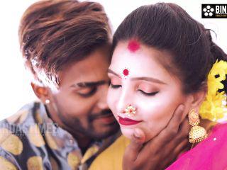 Desi Inderin fickt in der Scheune mit ihrem Freund